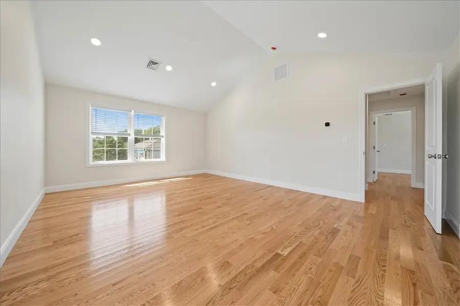 2011 Warwick Avenue, Warwick, RI 02889 - #3