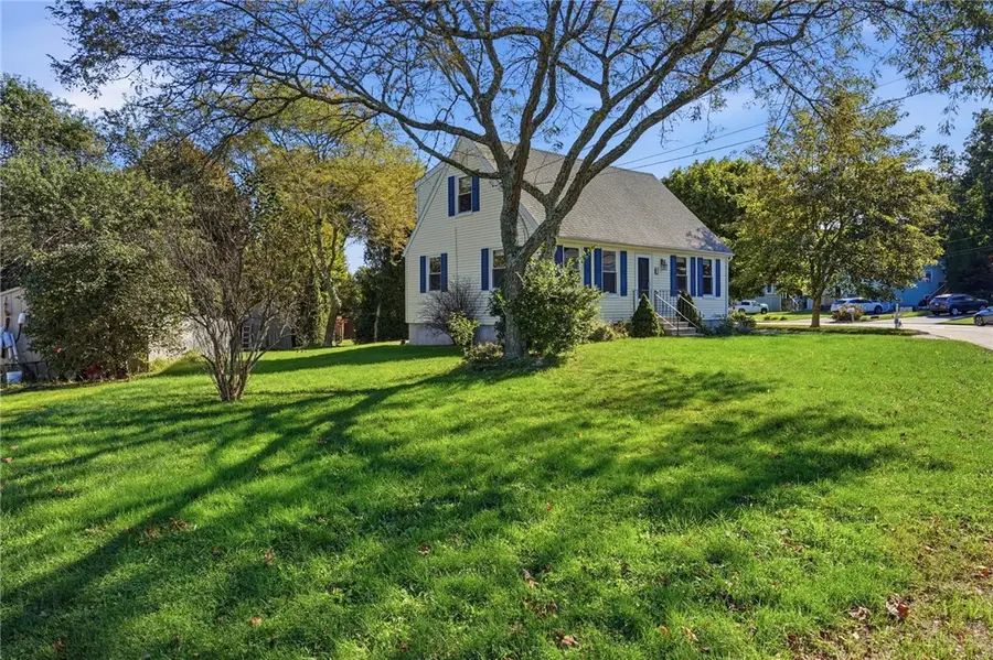 2 Surrey Drive, Westerly, RI 02891 - #2