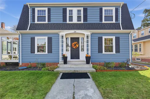 28 Moorland Avenue, Cranston, RI 02905