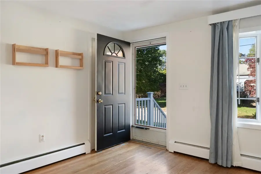 15 Charles Street, Barrington, RI 02806 - #3