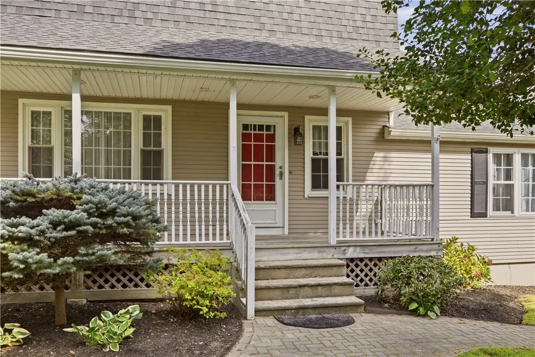 21 King Road, Tiverton, RI 02878 - #1
