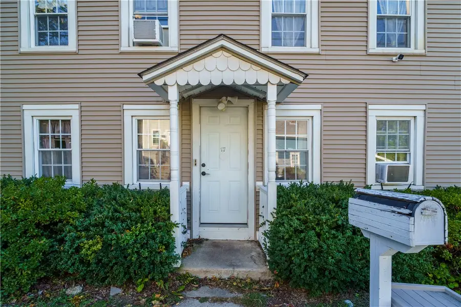 17 East Greenwich Avenue, West Warwick, RI 02893 - #2