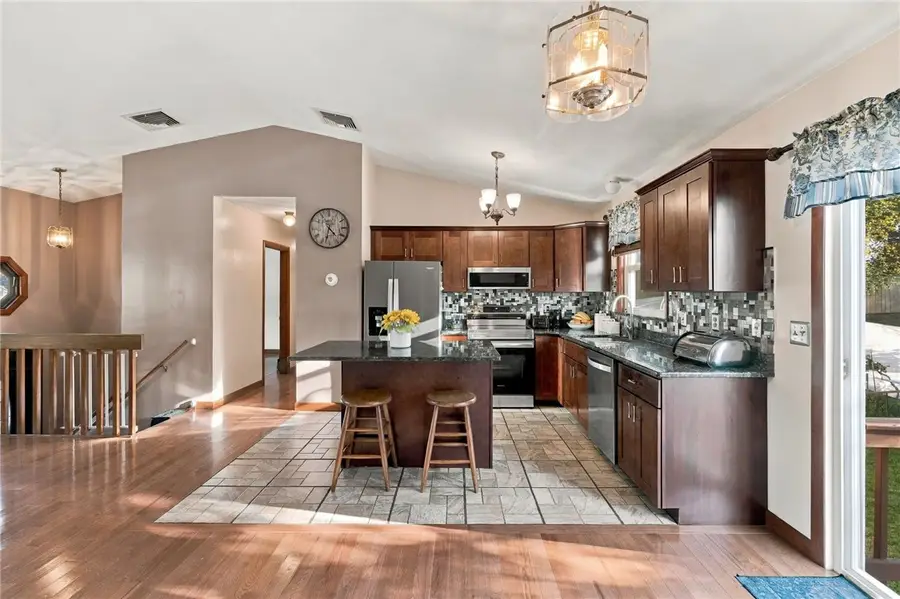 17 Brook Street, West Warwick, RI 02893 - #3