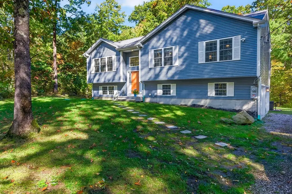 427 Log Road, Smithfield, RI 02917 - #1