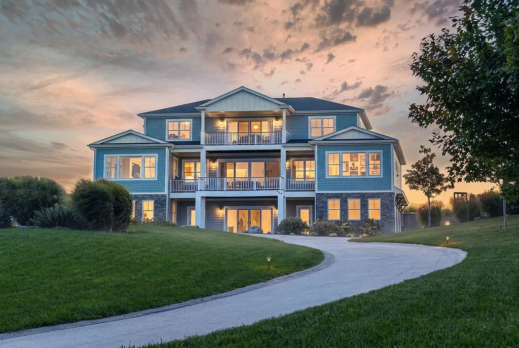 459 Vanderbilt Lane, Portsmouth, RI 02871 - #1