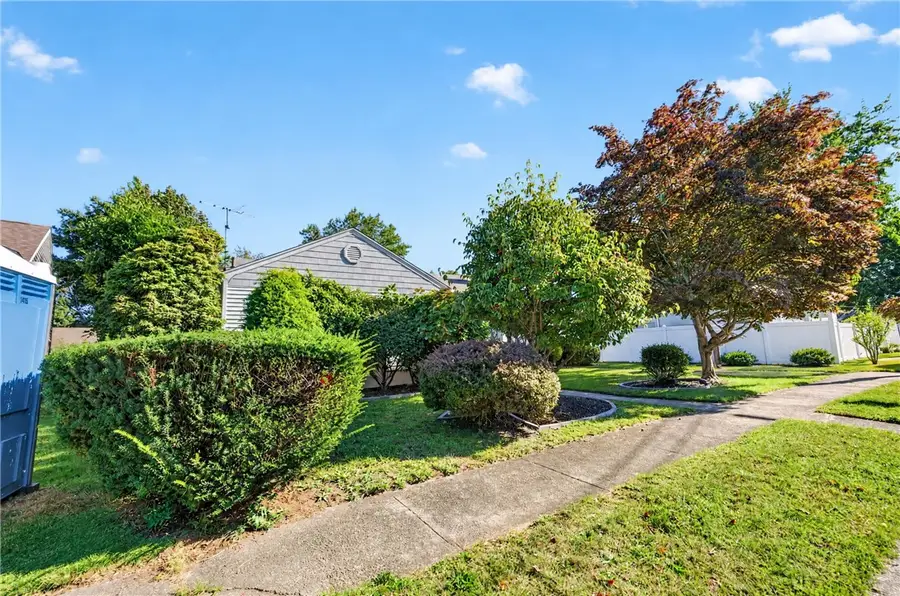 50 Seymour Avenue, Cranston, RI 02910 - #3