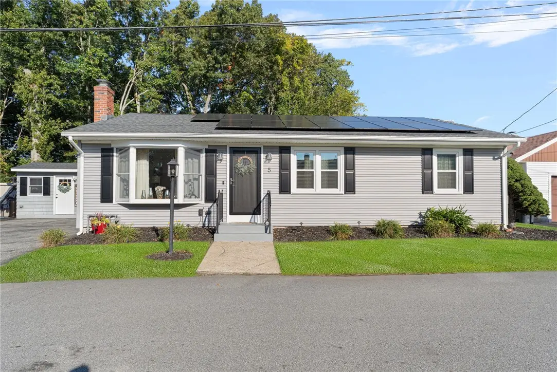 5 Gompers Street, North Providence, RI 02904 - #1