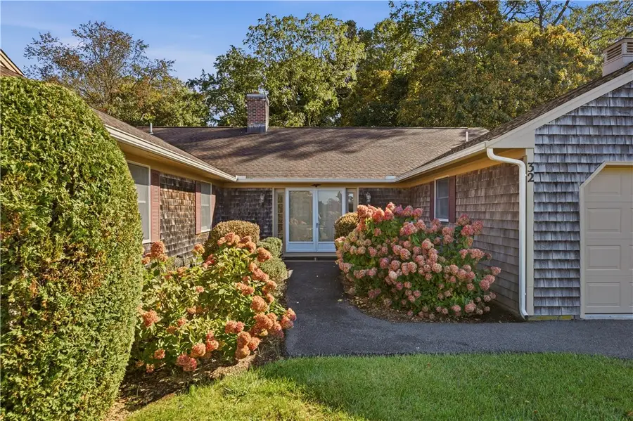 32 Belmont Drive #4, Portsmouth, RI 02871 - #2