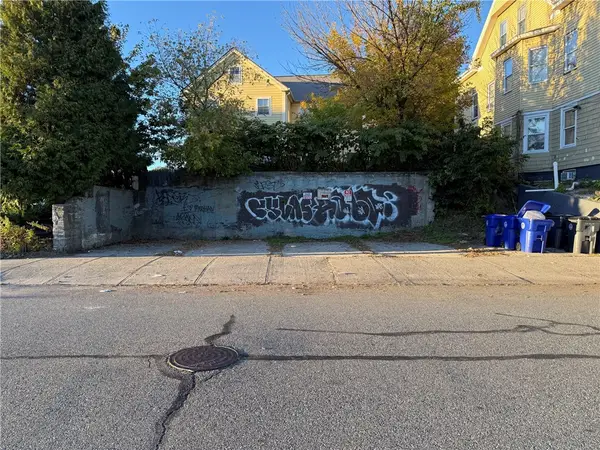 86 Rugby Street, Providence, RI 02905