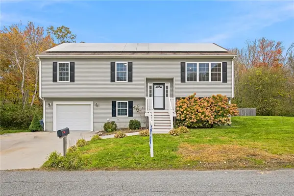 32 Arcadia Road, Swansea, MA 02777