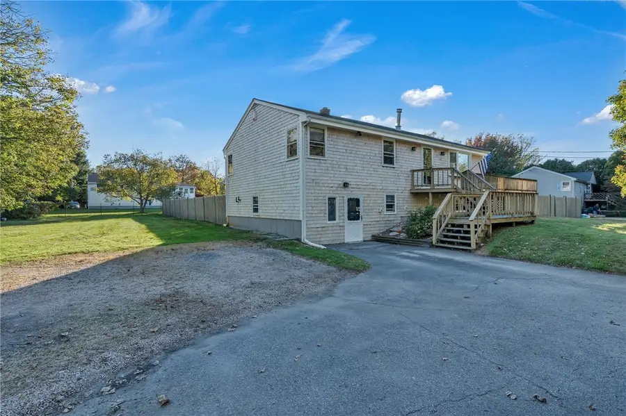 604 Boyds Lane, Portsmouth, RI 02871 - #3