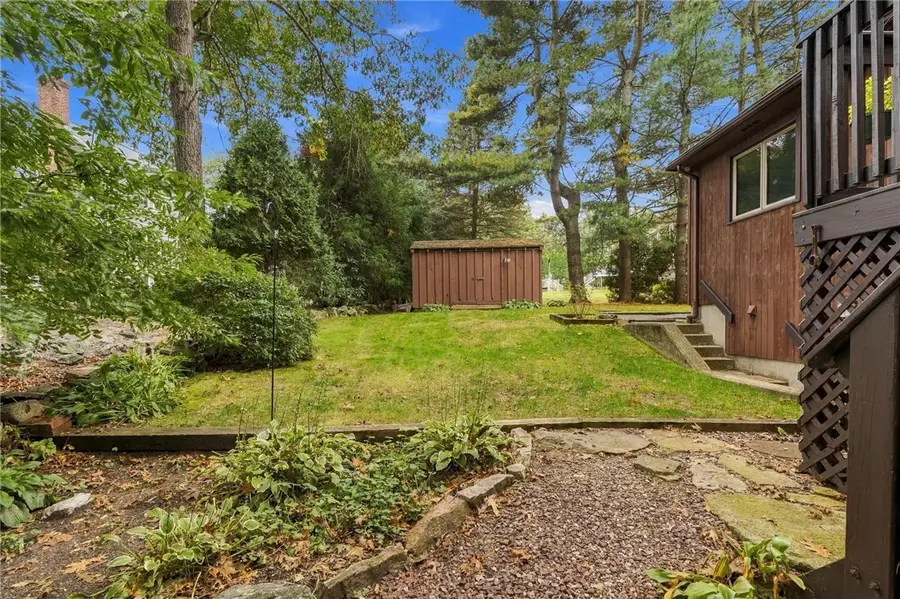 15 Deer Run, Cranston, RI 02921 - #3