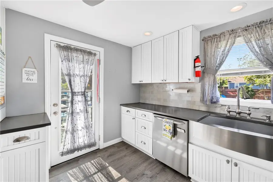 333 Maple Street, Warwick, RI 02888 - #3