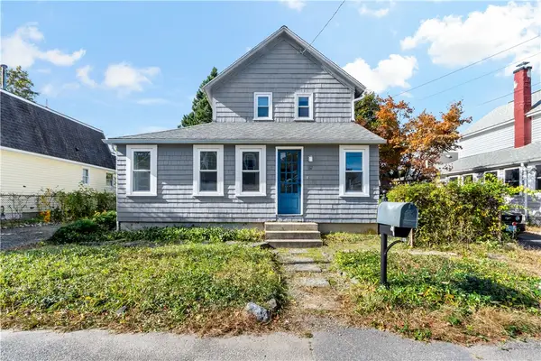 22 Blanding Avenue, Barrington, RI 02806