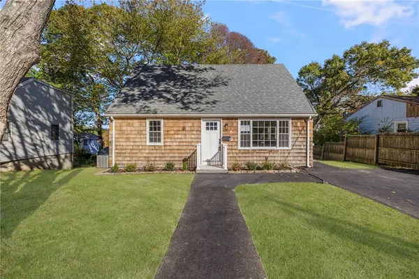 16 Triton Drive, North Kingstown, RI 02874