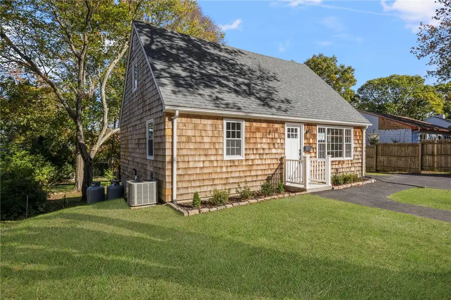 16 Triton Drive, Saunderstown, RI 02874 - #3