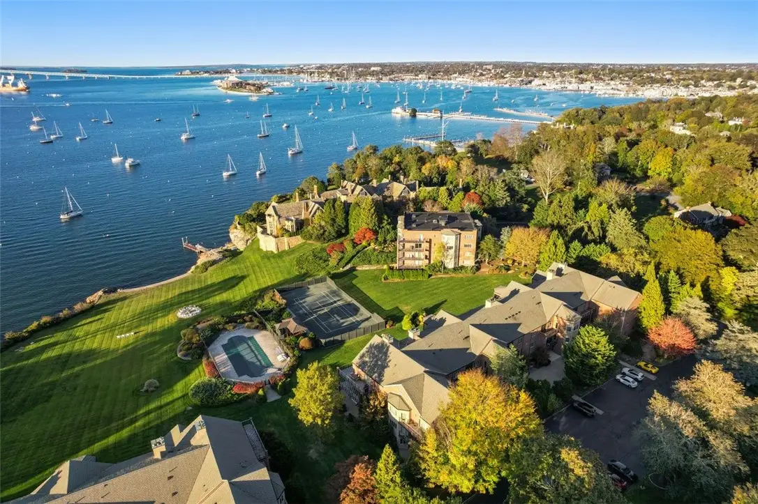 111 Harrison Avenue #D4, Newport, RI 02840 - #1