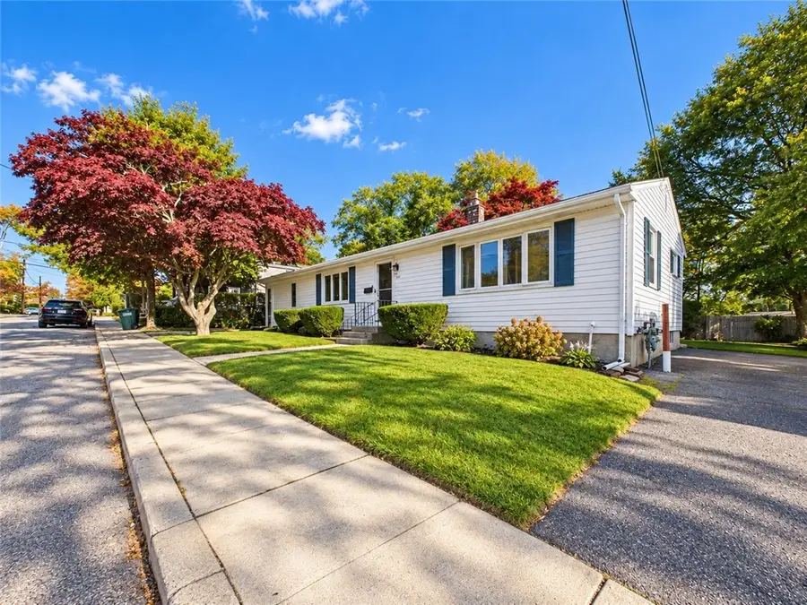 107 Rodman Street, Narragansett, RI 02882 - #3