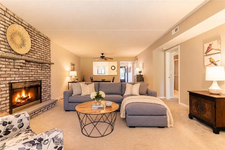 650 Greenwich Avenue #7-105, West Warwick, RI 02893 - #2