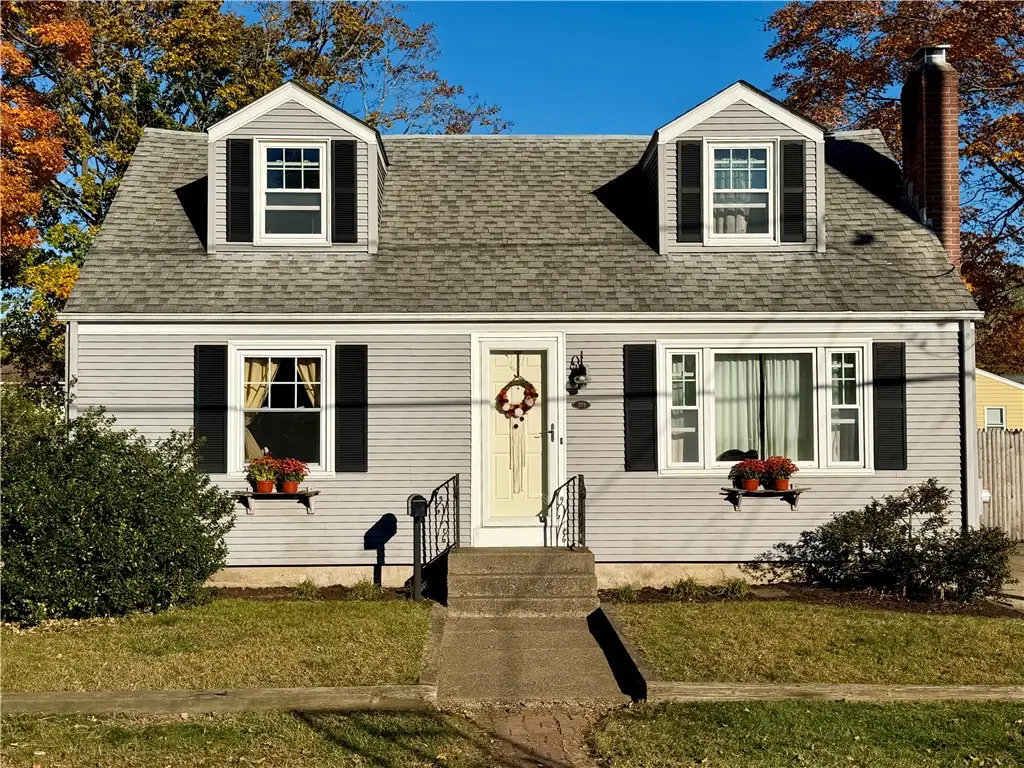 209 Woodbury Street, Pawtucket, RI 02861 - #1