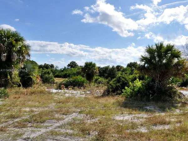 50 Savannah Road, Fort Pierce, FL 34982