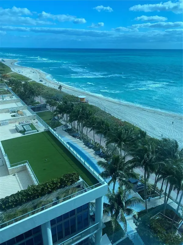 6801 Collins Avenue #1102 (door 1111), Miami Beach, FL 33141