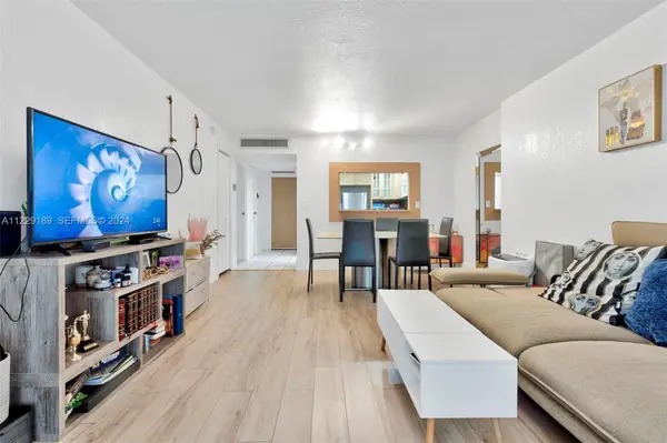 3401 N Country Club Drive #406, Aventura, FL 33180