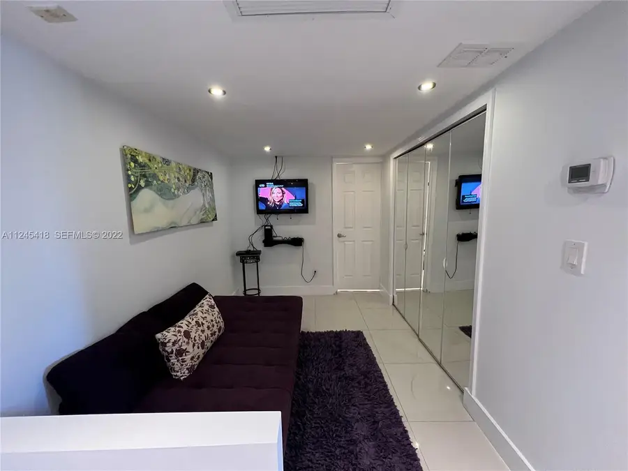 5161 Collins Avenue #309, Miami Beach, FL 33140 - #3