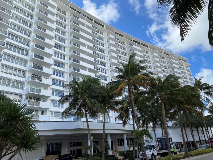 100 Lincoln Road #939, Miami Beach, FL 33139 - #3