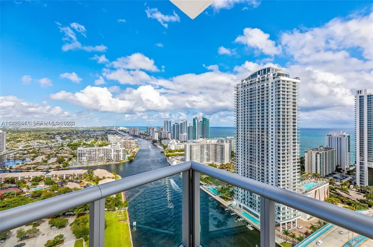 2600 E Hallandale Beach Boulevard #T3302, Hallandale Beach, FL 33009 - #1