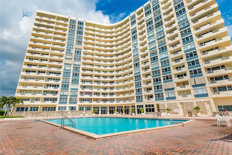 3180 S Ocean Drive #422, Hallandale Beach, FL 33009 - #2