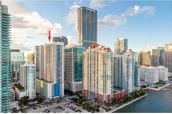 1200 Brickell Bay Drive #1915, Miami, FL 33131