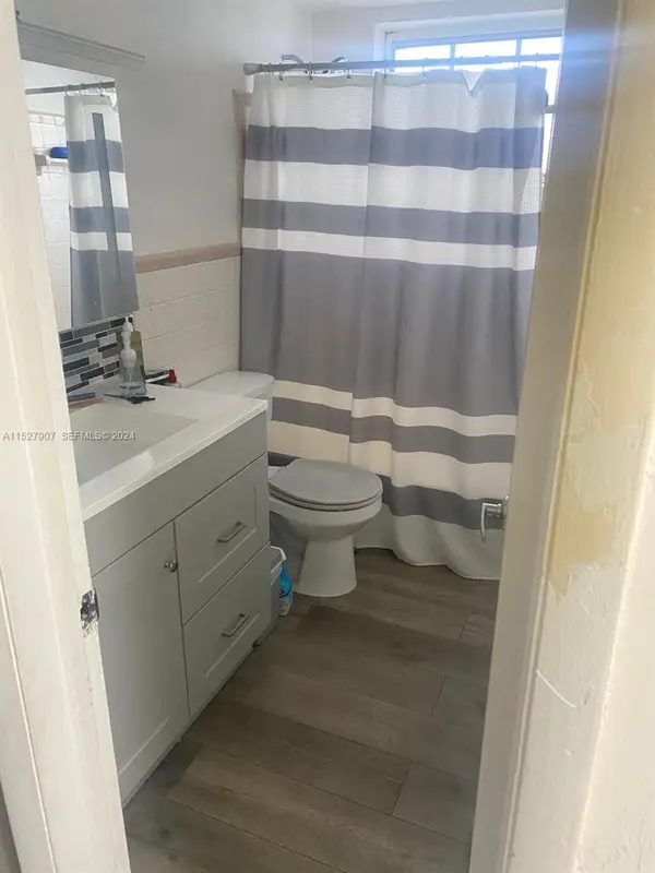 5500 SW 77th Court #201, Miami, FL 33155