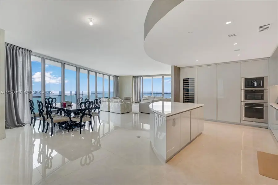 18975 Collins Avenue #2000, Sunny Isles Beach, FL 33160 - #2