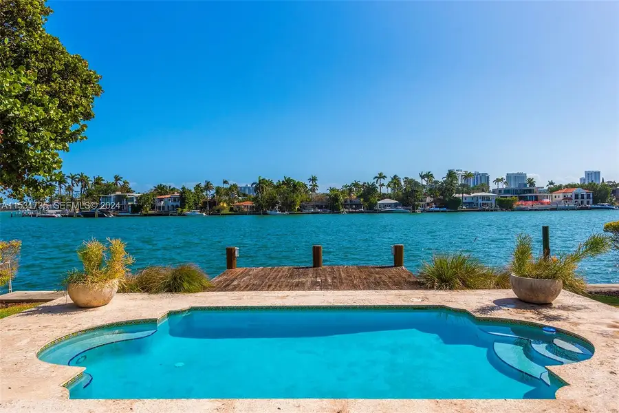 527 E Dilido Drive, Miami Beach, FL 33139 - #2