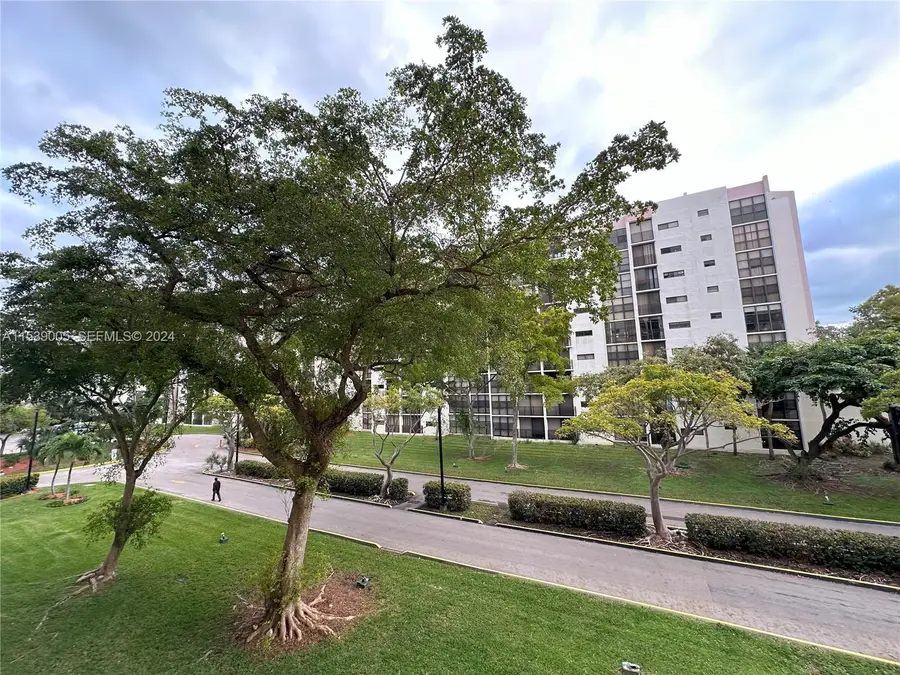 17021 N Bay Road #3204, Sunny Isles Beach, FL 33160 - #3