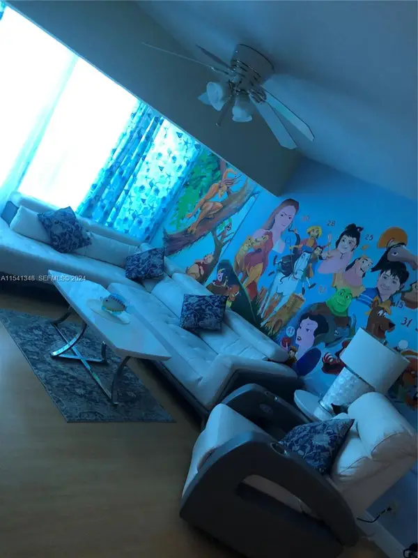 5445 Collins Avenue #TH2, Miami Beach, FL 33140