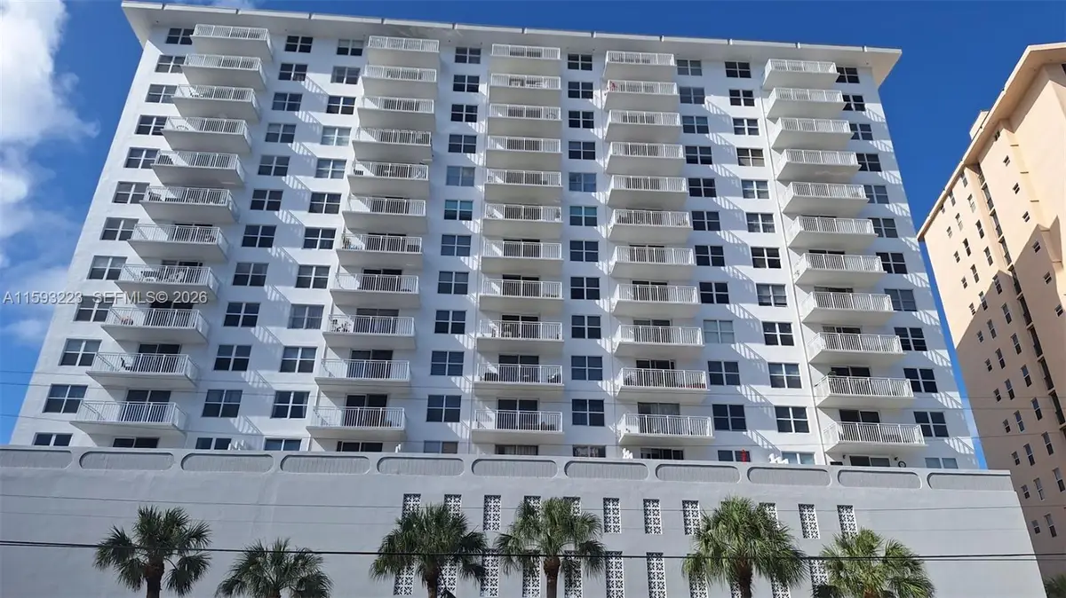 427 Golden Isles Drive #5H, Hallandale Beach, FL 33009 - #1