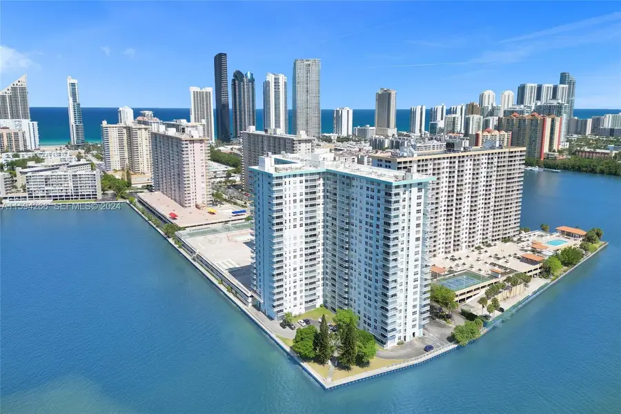 301 174th Street #1701, Sunny Isles Beach, FL 33160 - #2