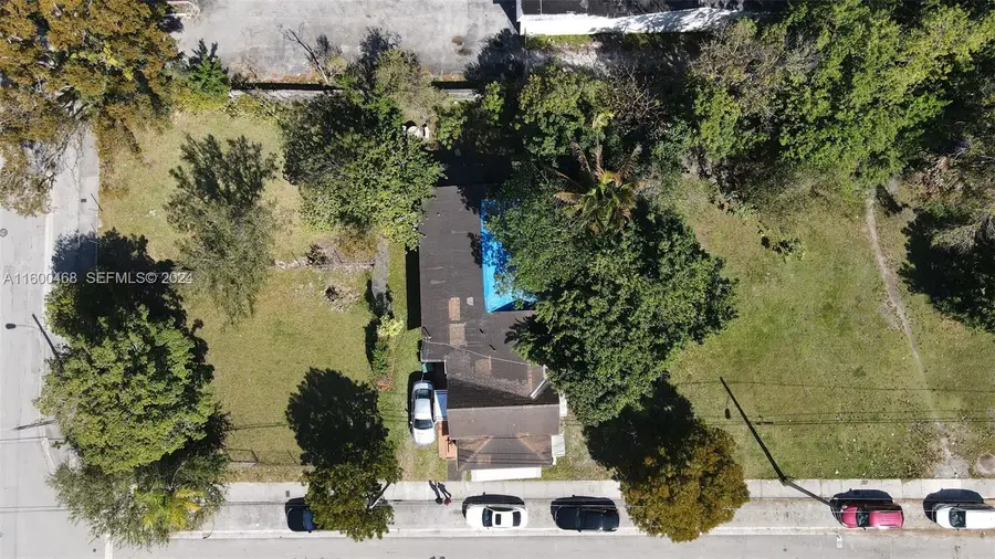 3373 Thomas Avenue, Miami, FL 33133 - #3