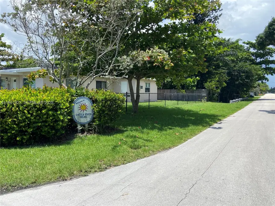 1739 SW 28th Terrace, Fort Lauderdale, FL 33312 - #2
