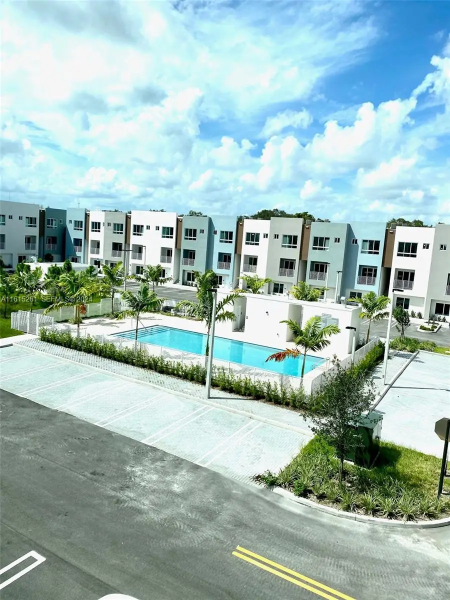 2505 NE 193rd Street #4207, Miami, FL 33180 - #3