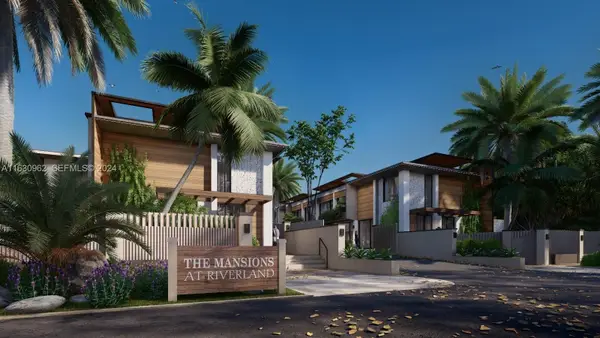 1955 SW 29th Avenue #2C, Fort Lauderdale, FL 33312