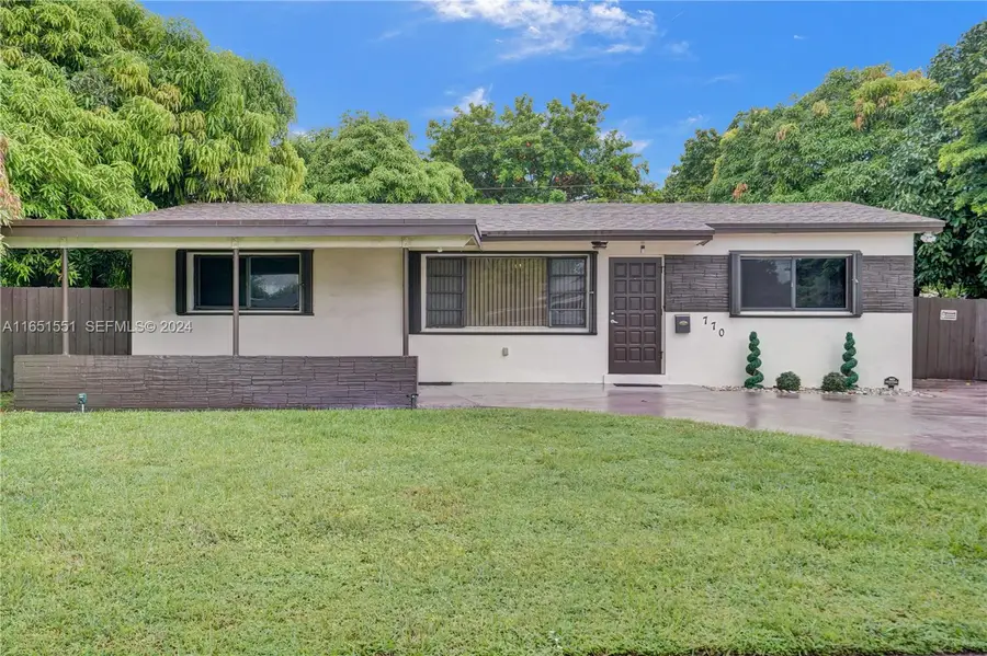 770 NW 175th Drive, Miami Gardens, FL 33169 - #3