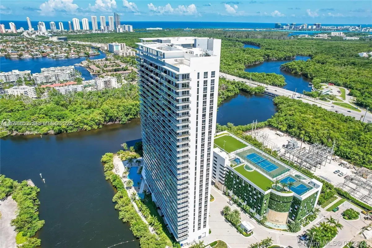16385 Biscayne Boulevard #1201, North Miami Beach, FL 33160 - #1