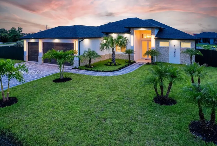 1528 SW 15th Avenue, Cape Coral, FL 33991 - #3