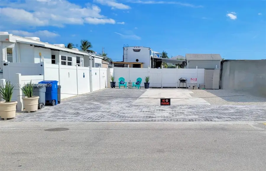 325 Calusa Street, Key Largo, FL 33037 - #2