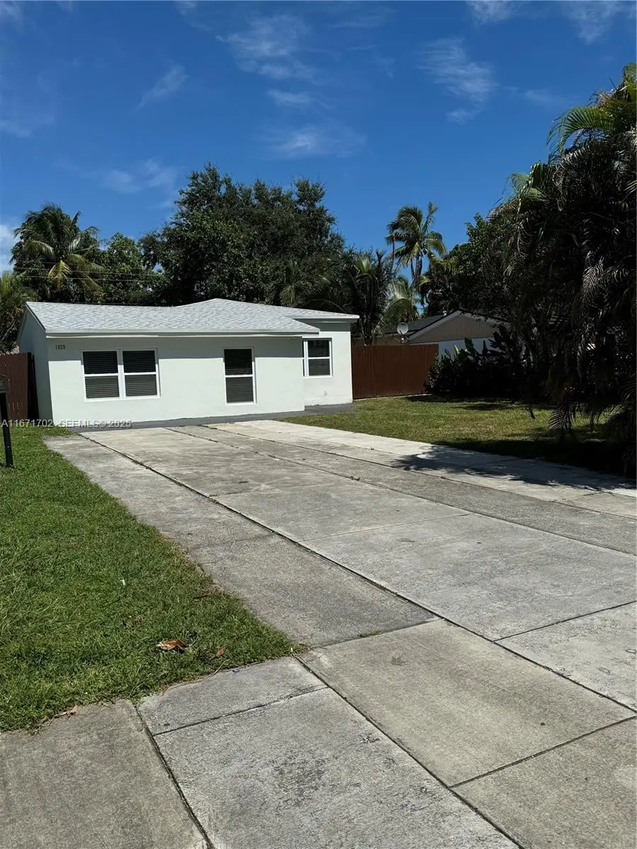 1829 NE 176th Street, North Miami Beach, FL 33162 - #3