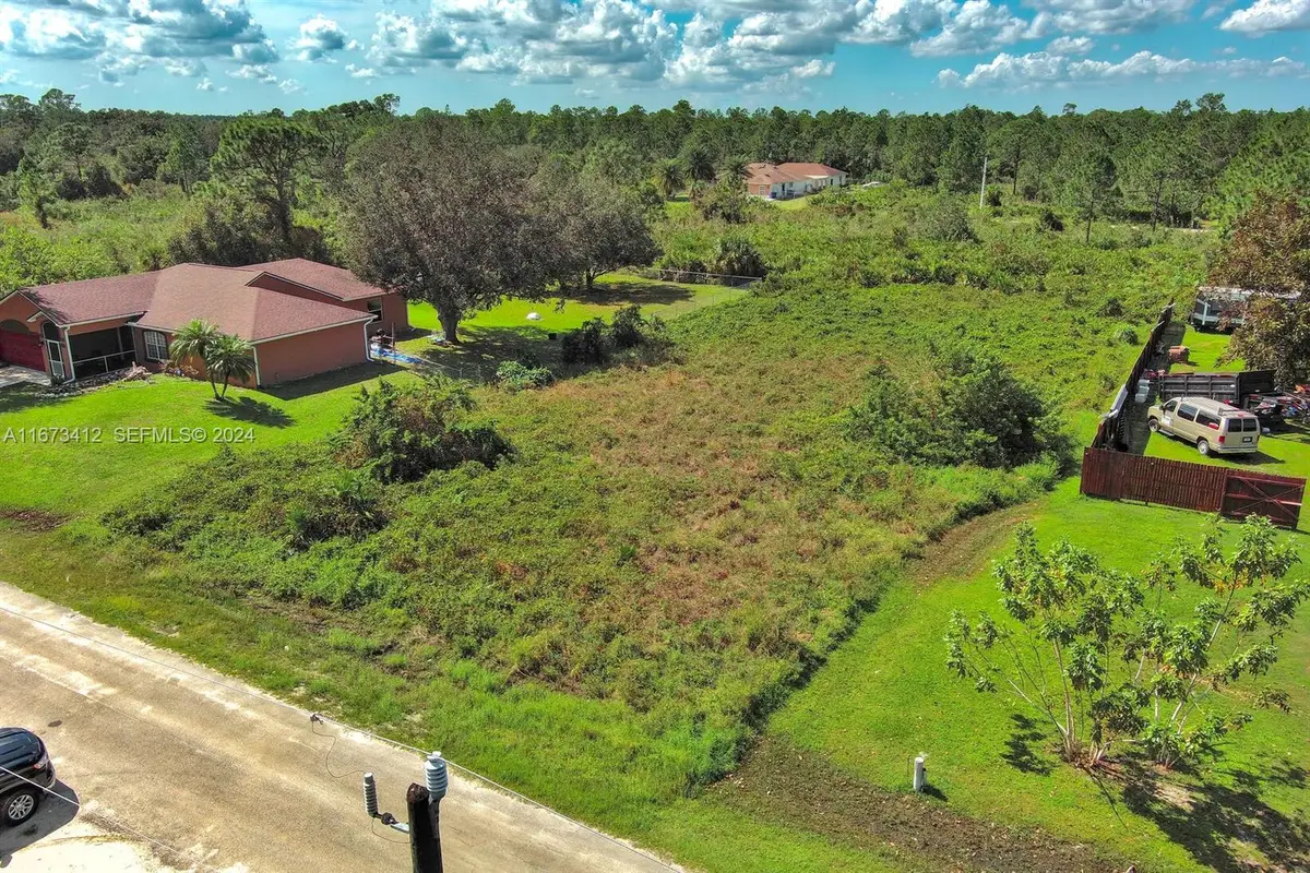 1413 5th Avenue, Lehigh Acres, FL 33972 - #1