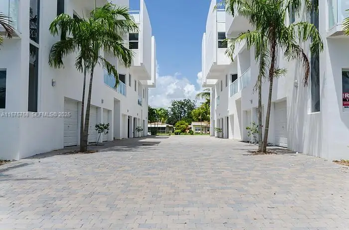 1975 Calais Drive, Miami Beach, FL 33141 - #2